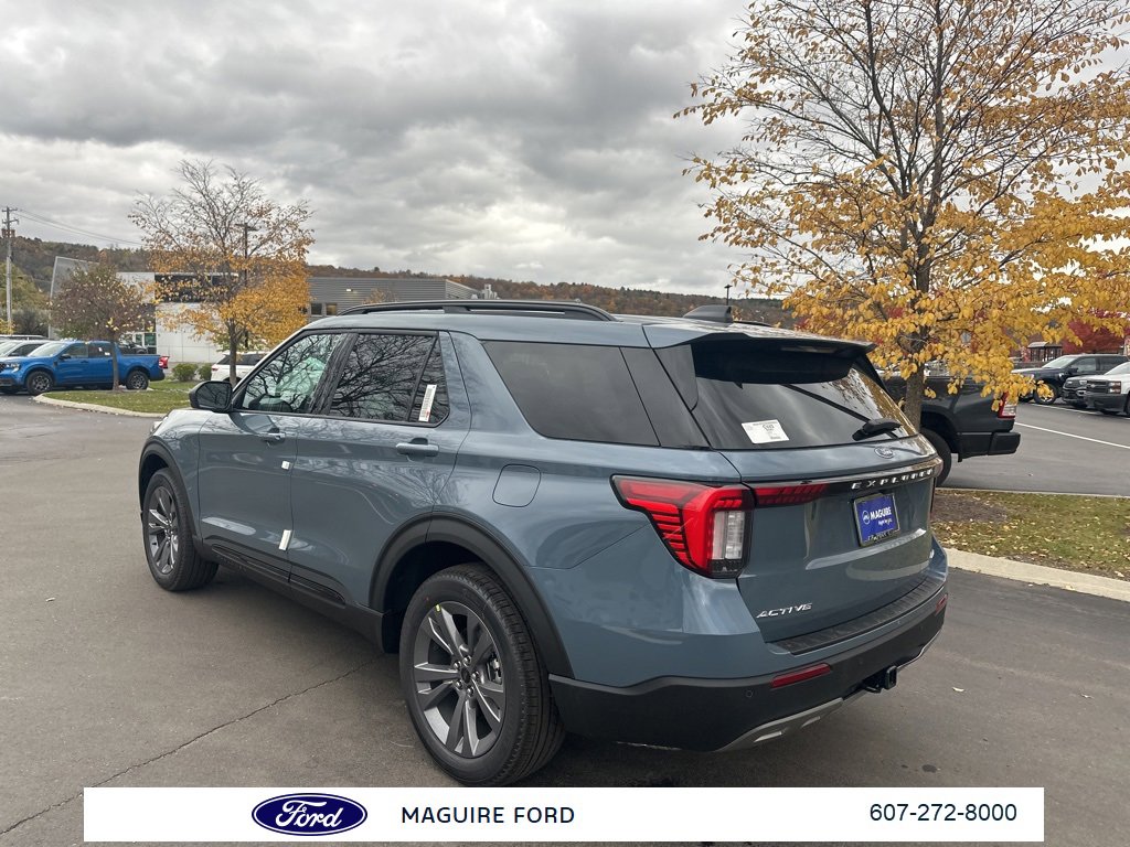 New 2026 Ford Explorer Active w/ Active Comfort Package image 7
