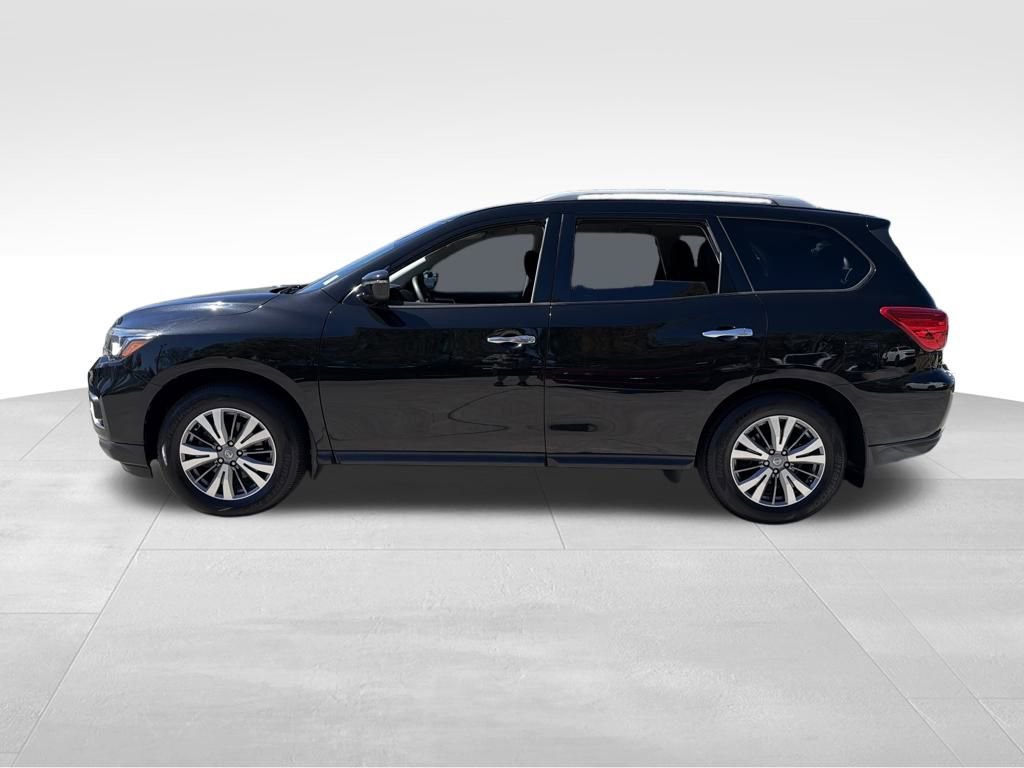 Used 2020 Nissan Pathfinder S image 4