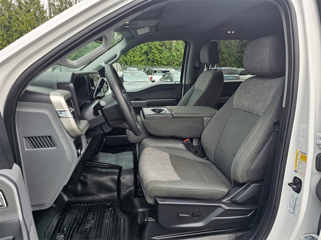 Used 2024 Ford F350 XLT image 19