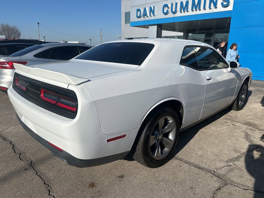 Used 2020 Dodge Challenger SXT image 3