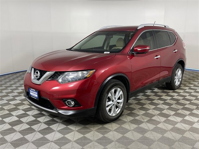 Used 2015 Nissan Rogue SV w/ SV Premium Package
