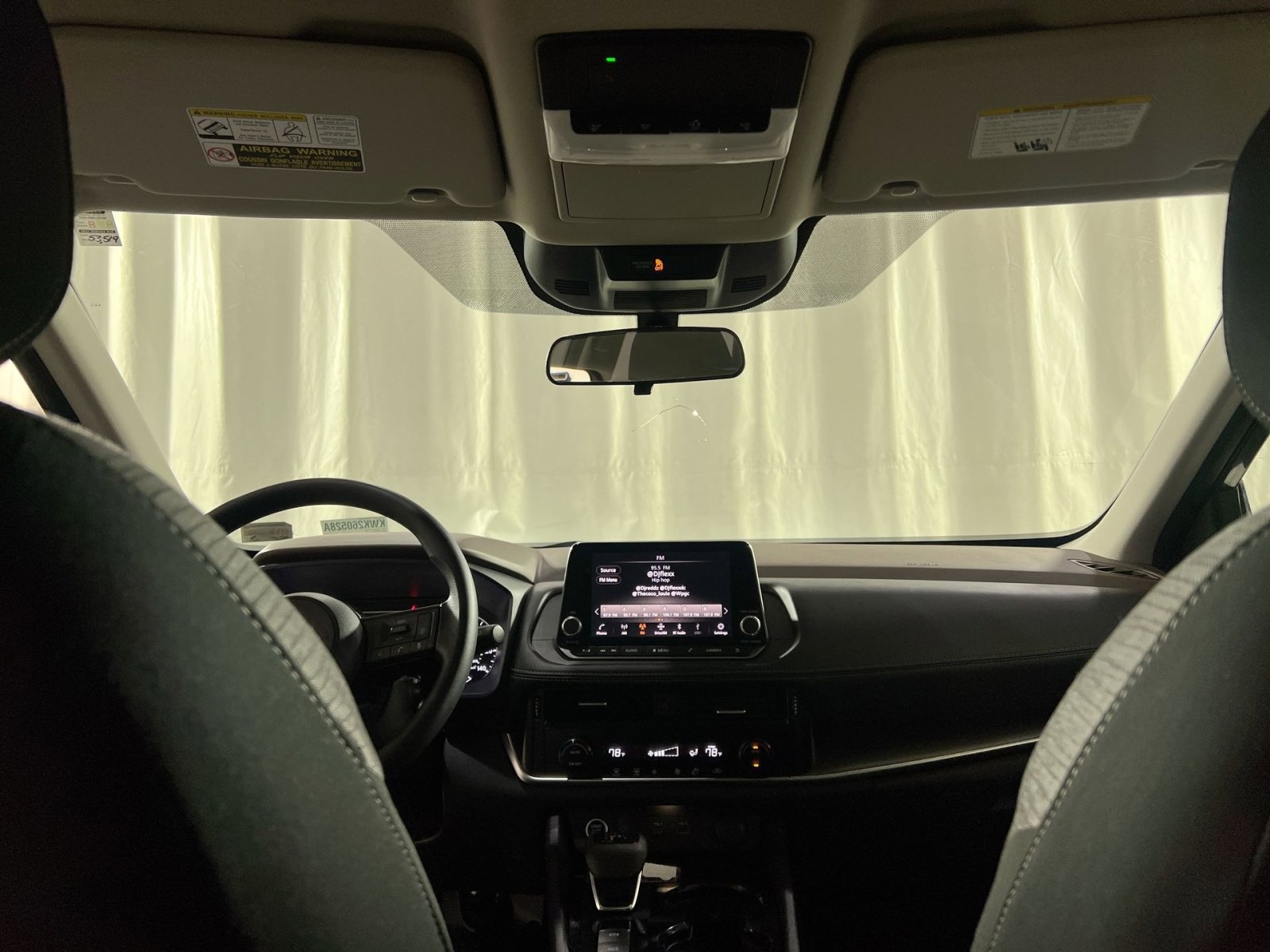 Used 2021 Nissan Rogue SV image 17