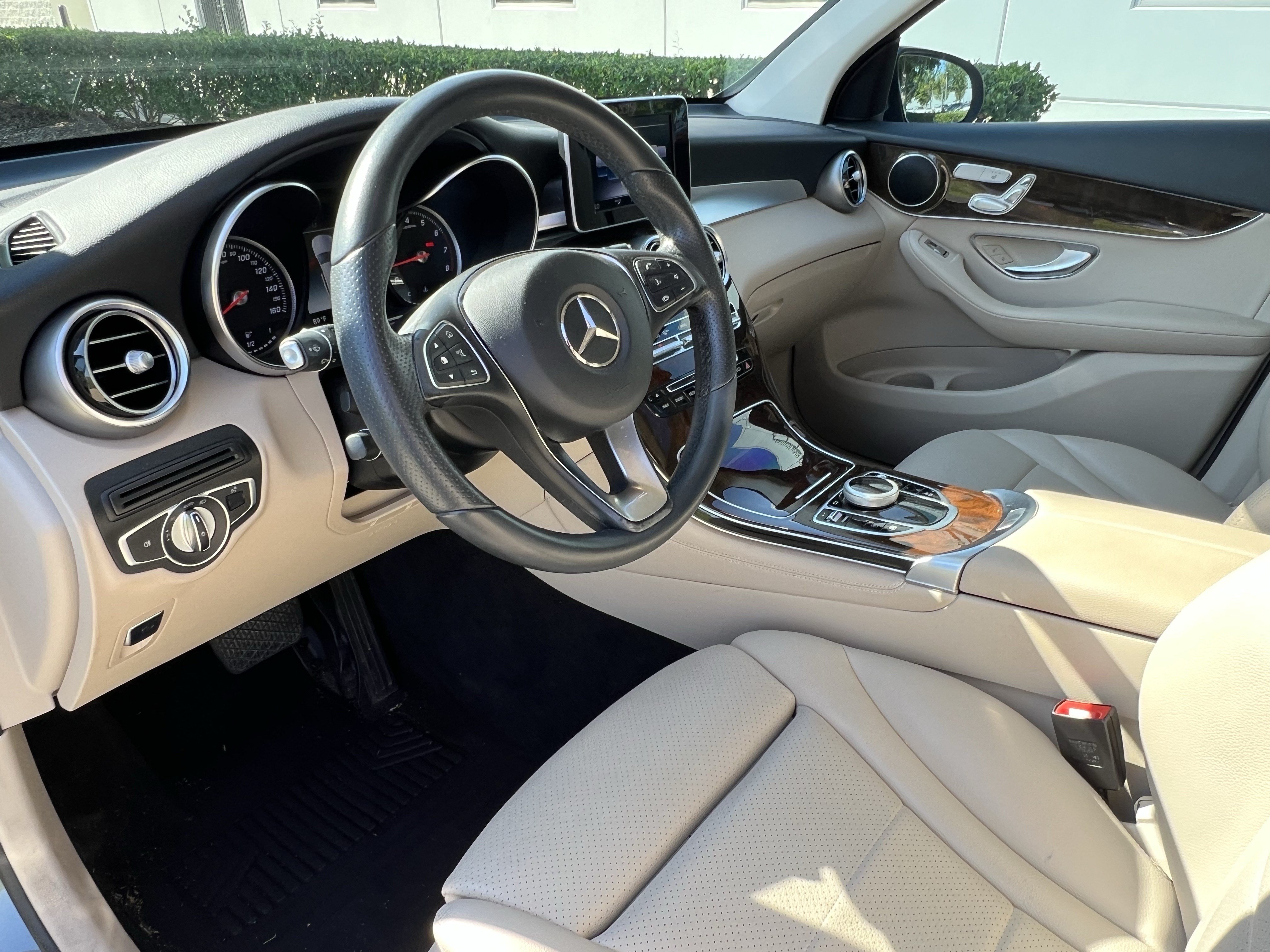 Certified 2018 Mercedes-Benz GLC 300 image 17