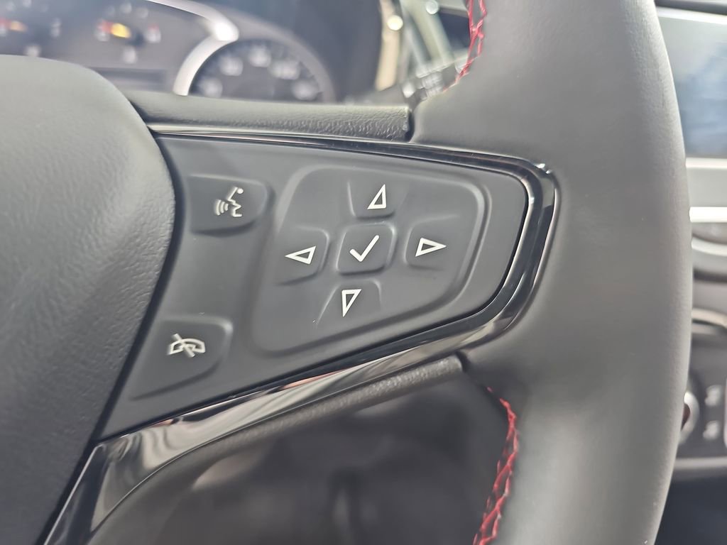 Certified 2023 Chevrolet Equinox RS w/ LPO, Floor Liner Package image 25