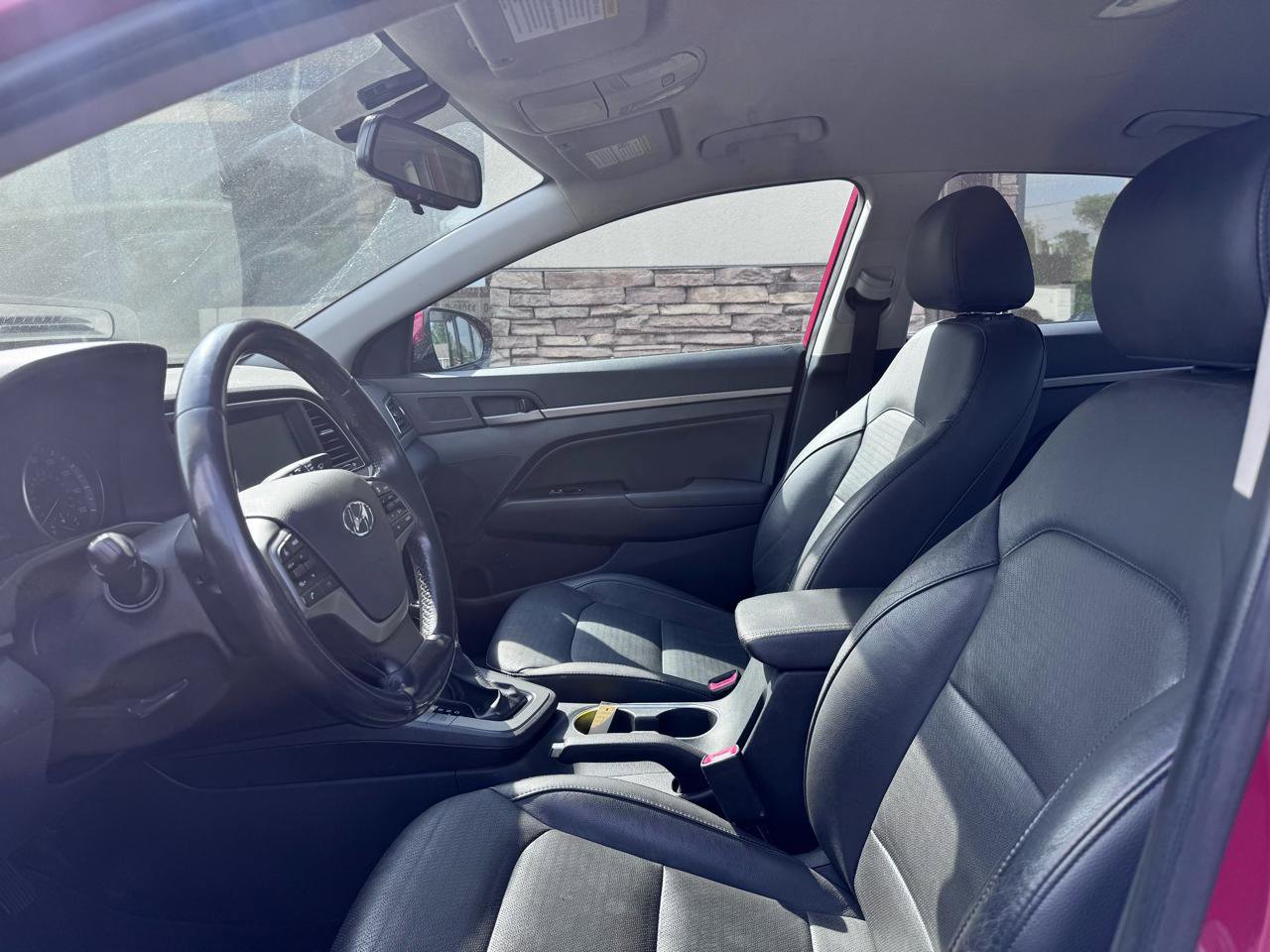Used 2017 Hyundai Elantra Limited FWD image 14