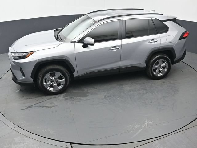 Certified 2025 Toyota RAV4 XLE AWD/4WD image 39