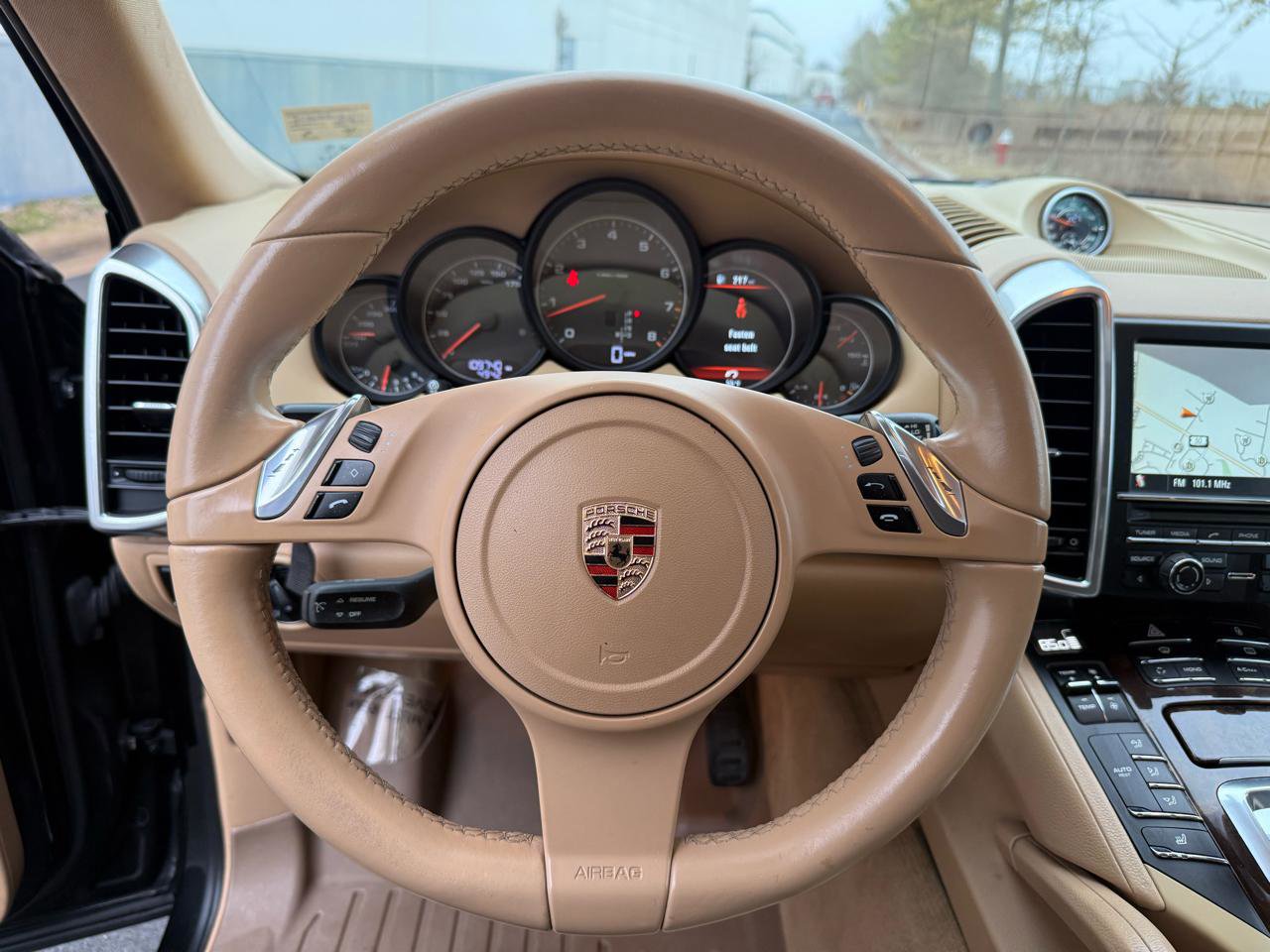 Used 2012 Porsche Cayenne image 37