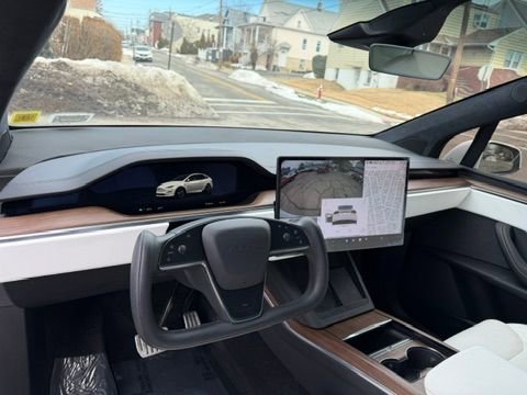 Used 2023 Tesla Model X image 28