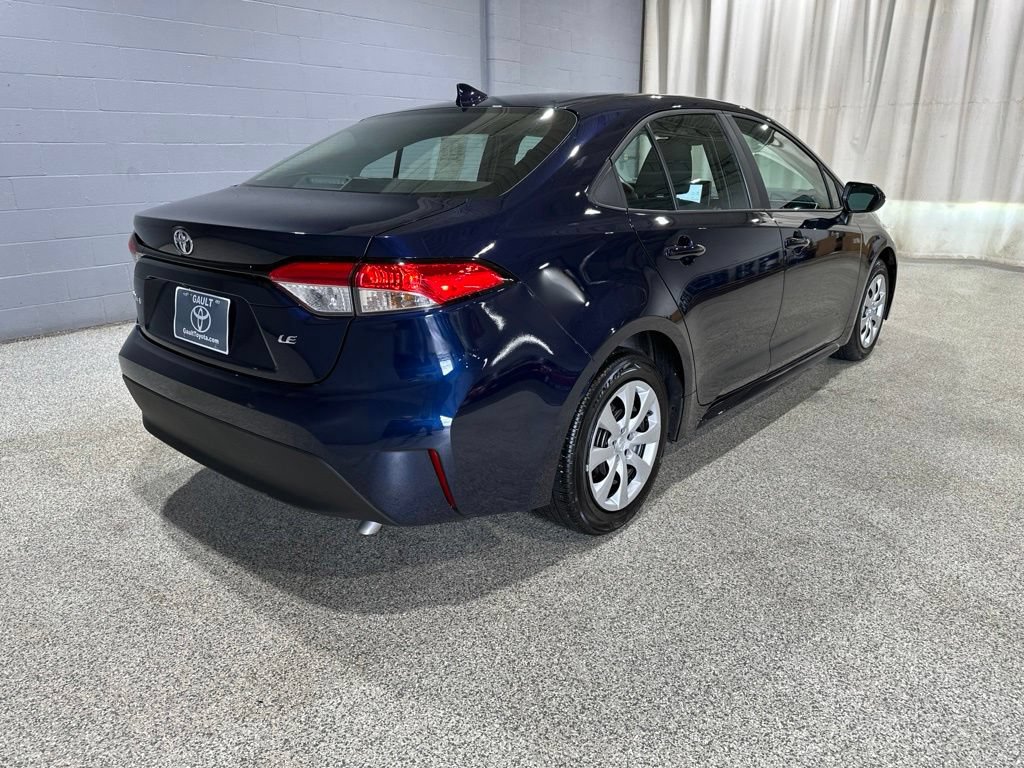 Certified 2025 Toyota Corolla LE FWD image 4