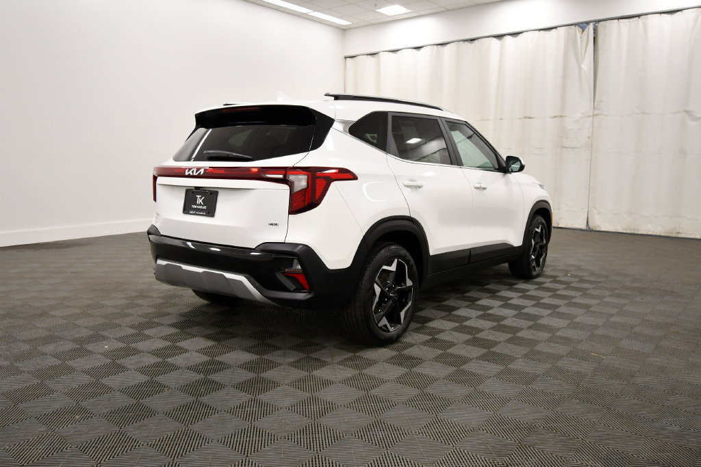 Certified 2024 Kia Seltos EX AWD/4WD image 8