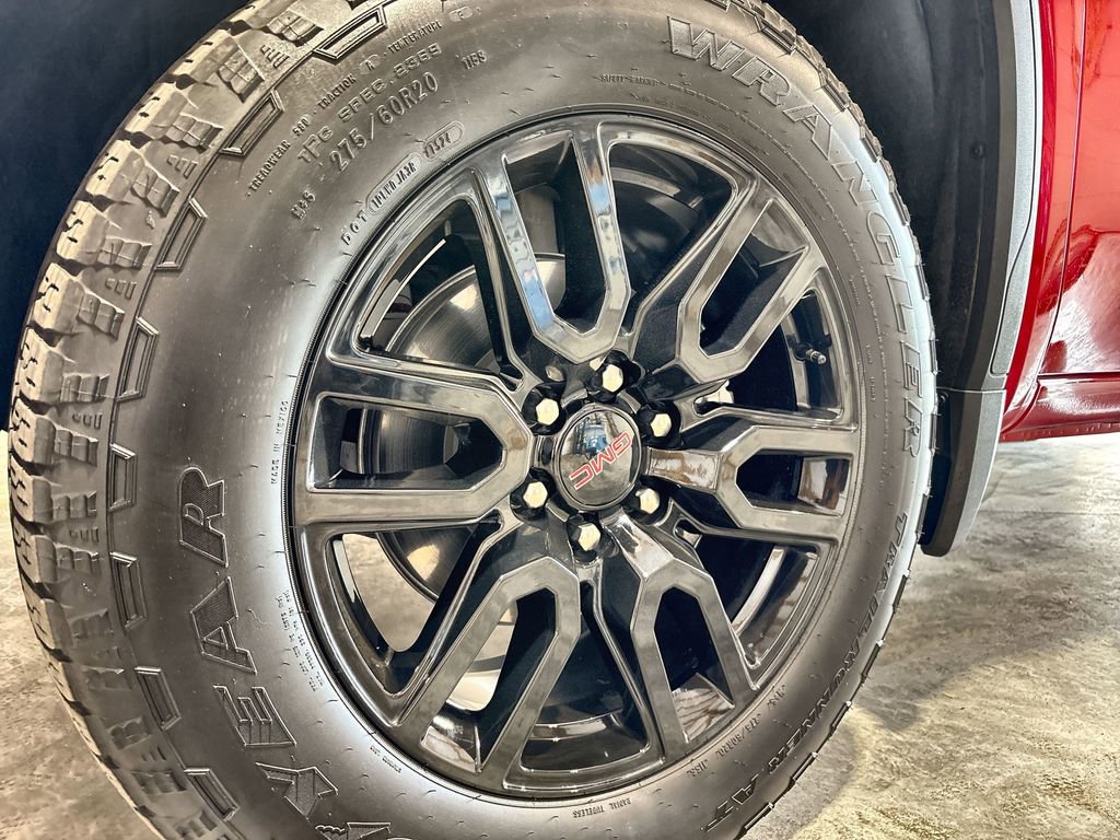 Used 2024 GMC Sierra 1500 Elevation image 31