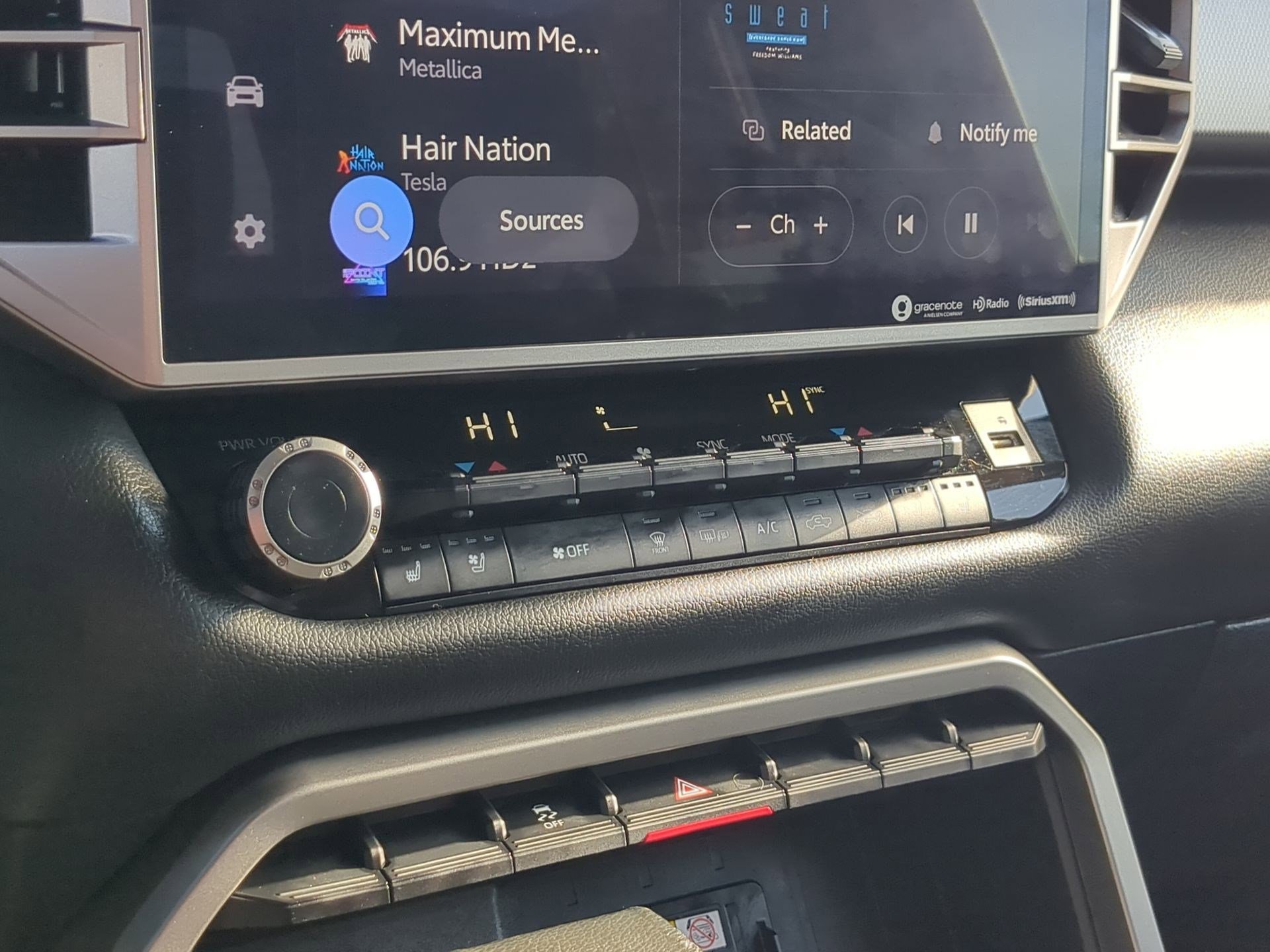 Used 2023 Toyota Tundra Limited image 24