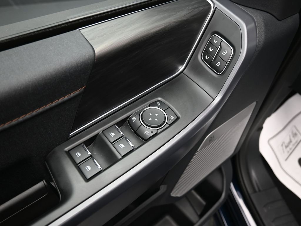 New 2025 Ford F150 Lariat w/ Equipment Group 502A High image 13