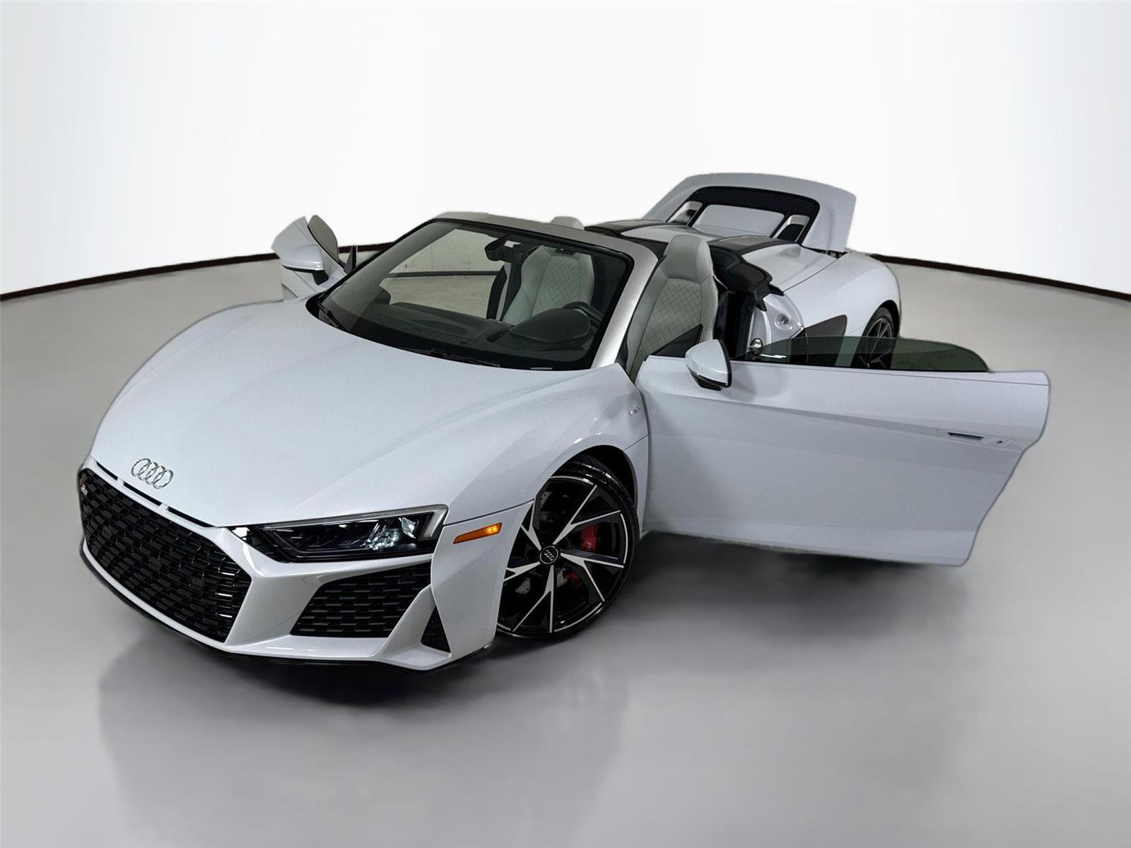 Used 2021 Audi R8 V10 w/ Premium Package image 38