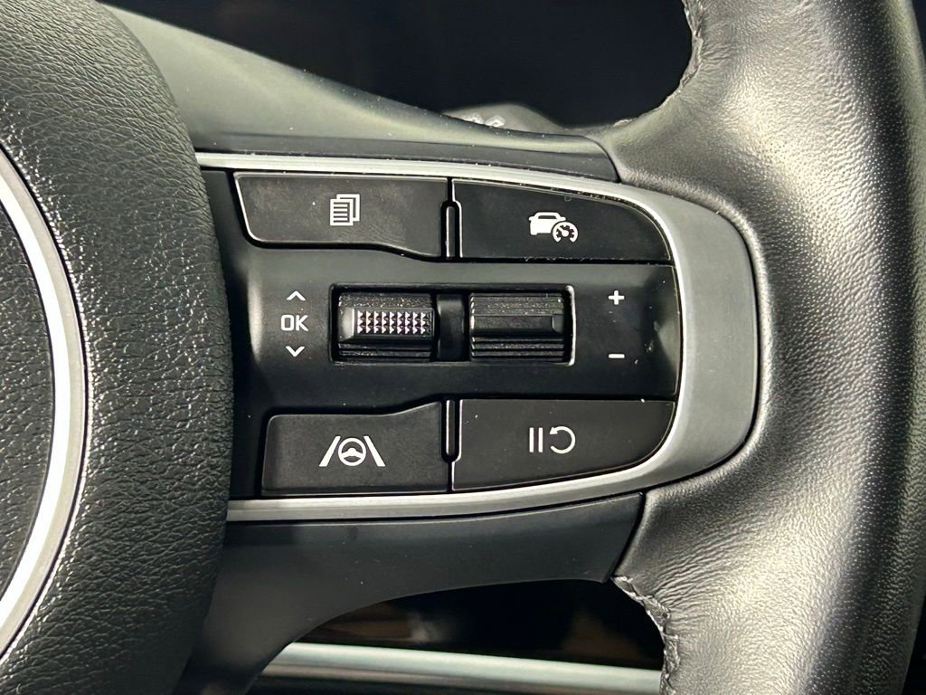 Used 2024 Kia Sportage EX image 28