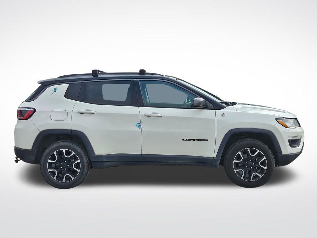 Used 2019 Jeep Compass Trailhawk AWD/4WD image 13