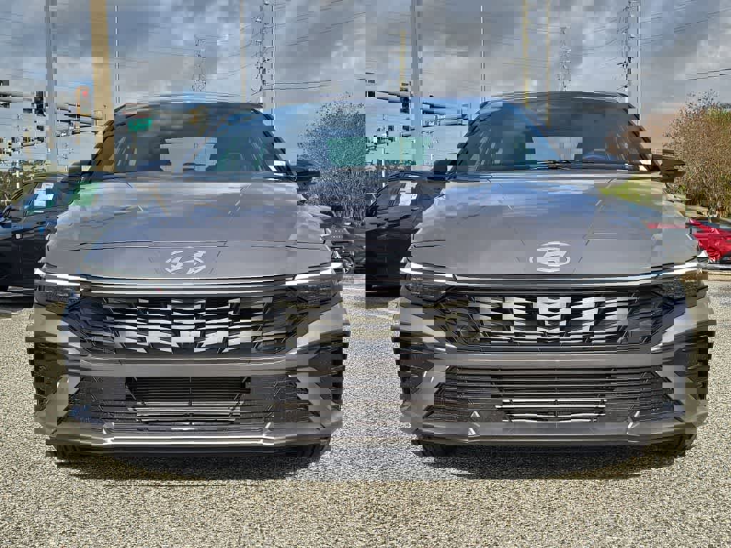 New 2026 Hyundai Elantra Sport image 10