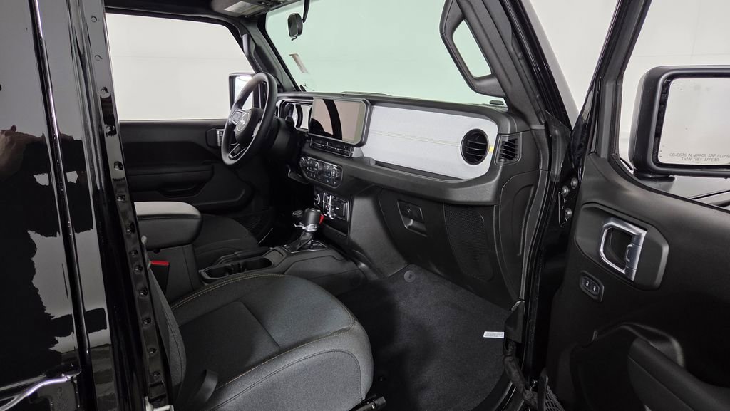 New 2026 Jeep Wrangler Sport AWD/4WD image 31