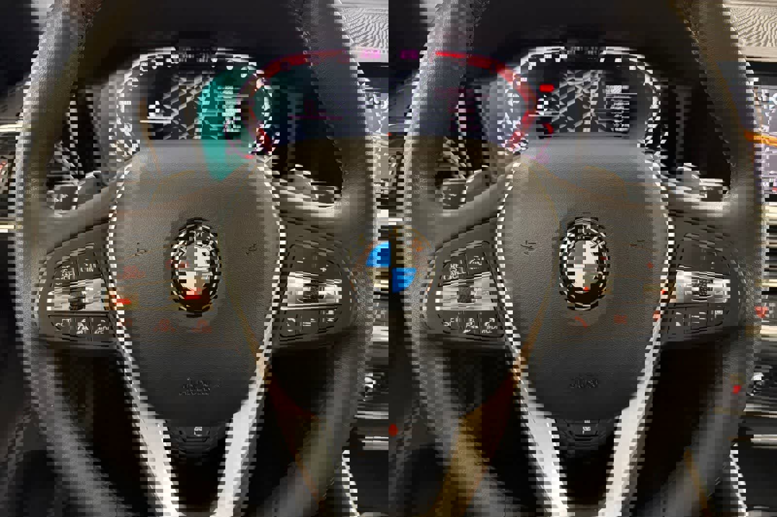 Used 2019 BMW 330i Sedan RWD image 23