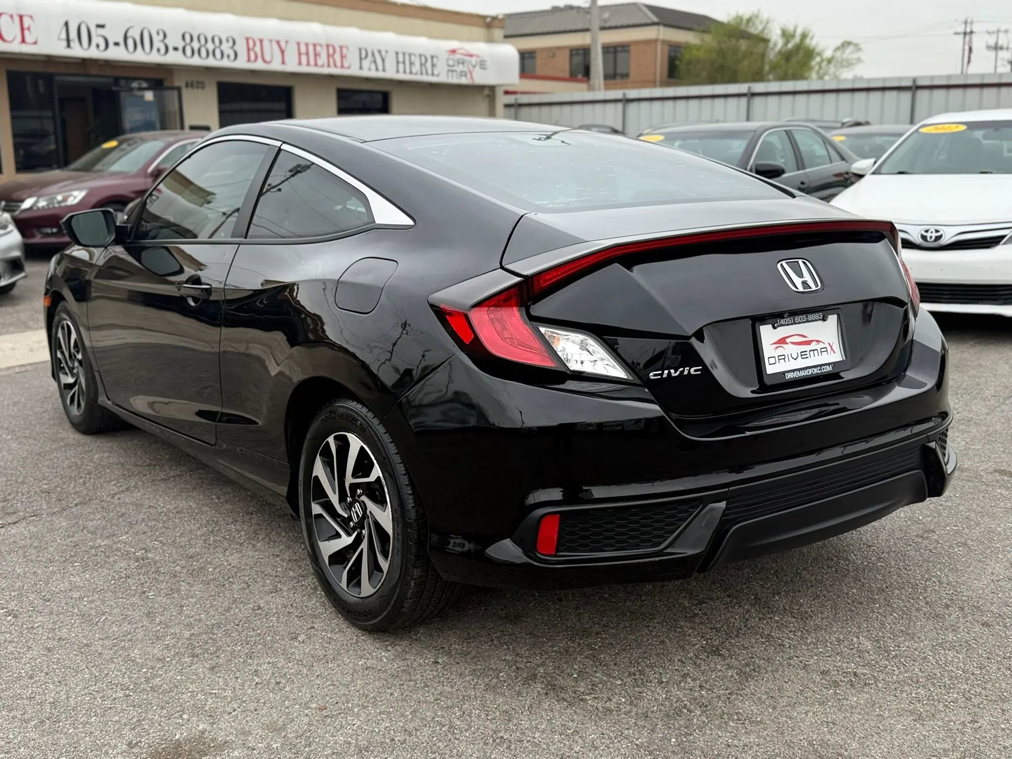 Used 2018 Honda Civic LX-P image 10