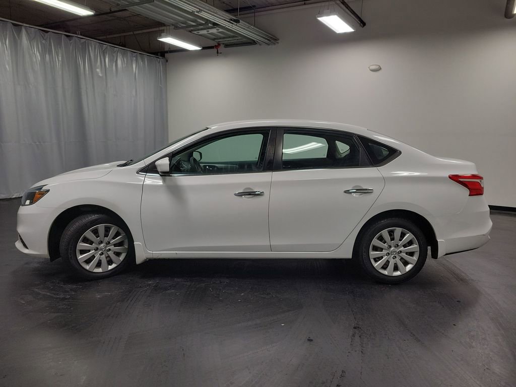 Used 2017 Nissan Sentra S image 6