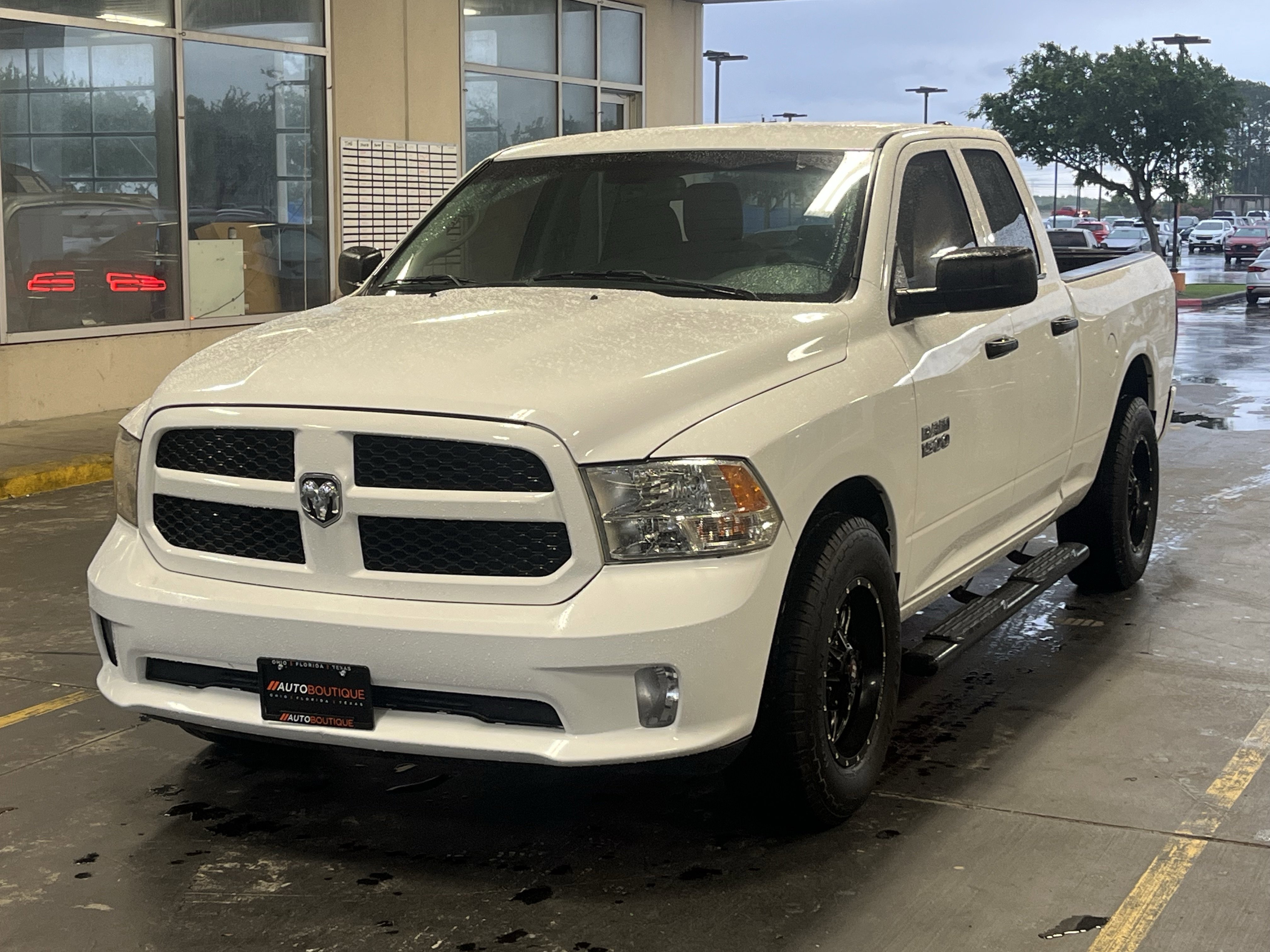 Used 2018 RAM 1500 Express RWD image 5