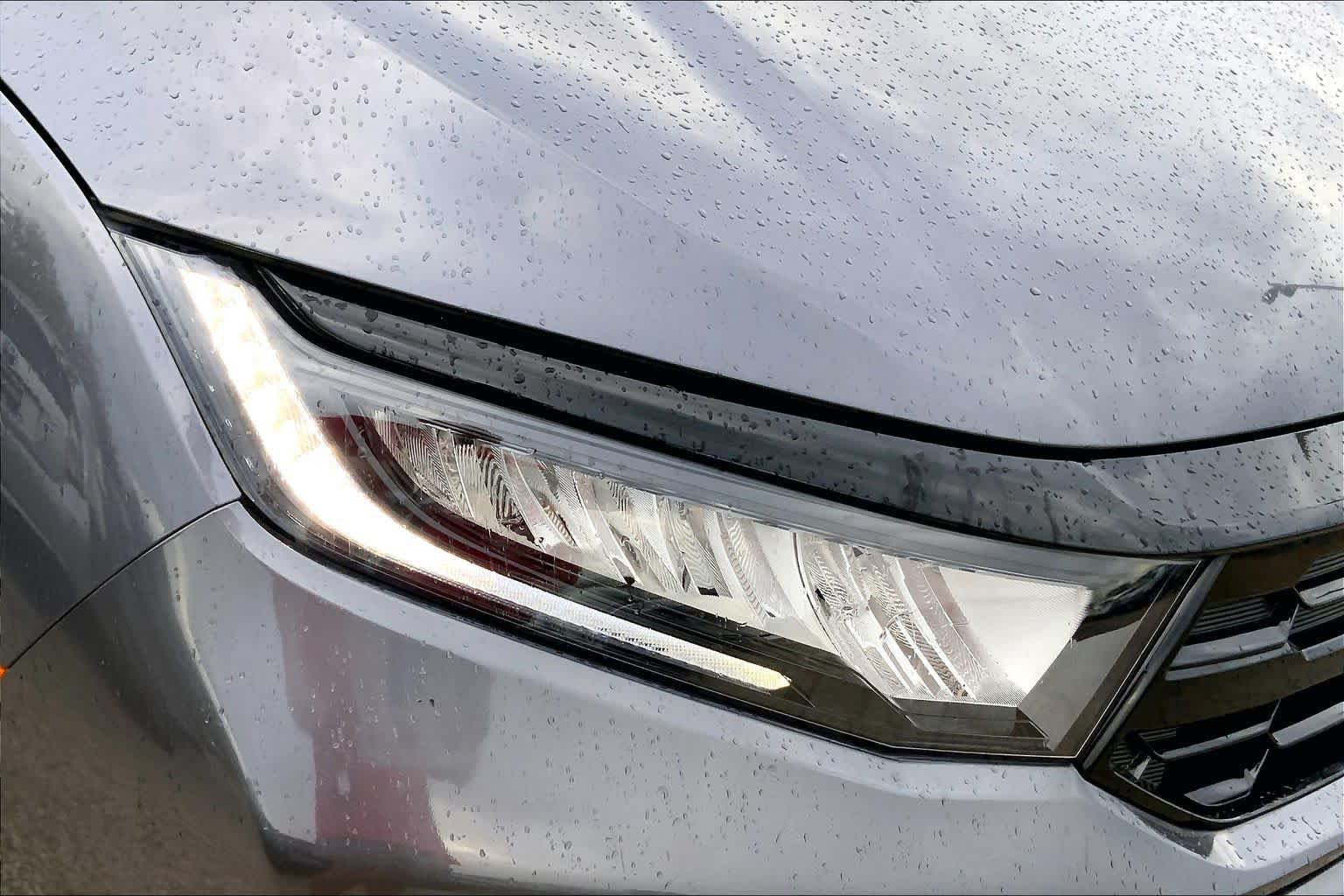 Used 2025 Honda Odyssey Touring image 28