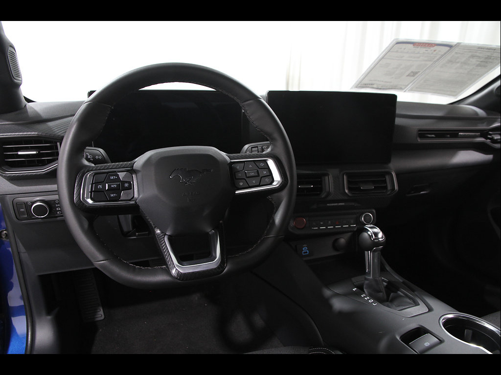 Used 2024 Ford Mustang Coupe RWD image 6
