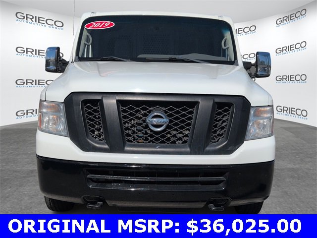 Used 2019 Nissan NV 3500 SV image 2