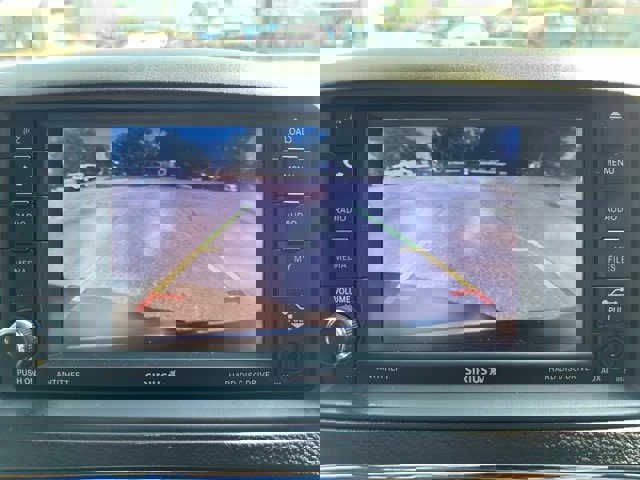 Used 2019 Dodge Grand Caravan SXT image 17