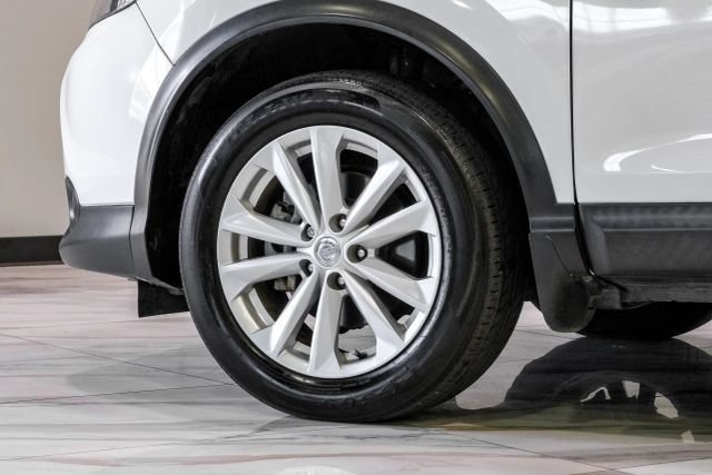 Used 2018 Nissan Rogue Sport S w/ S Appearance Package FWD image 57
