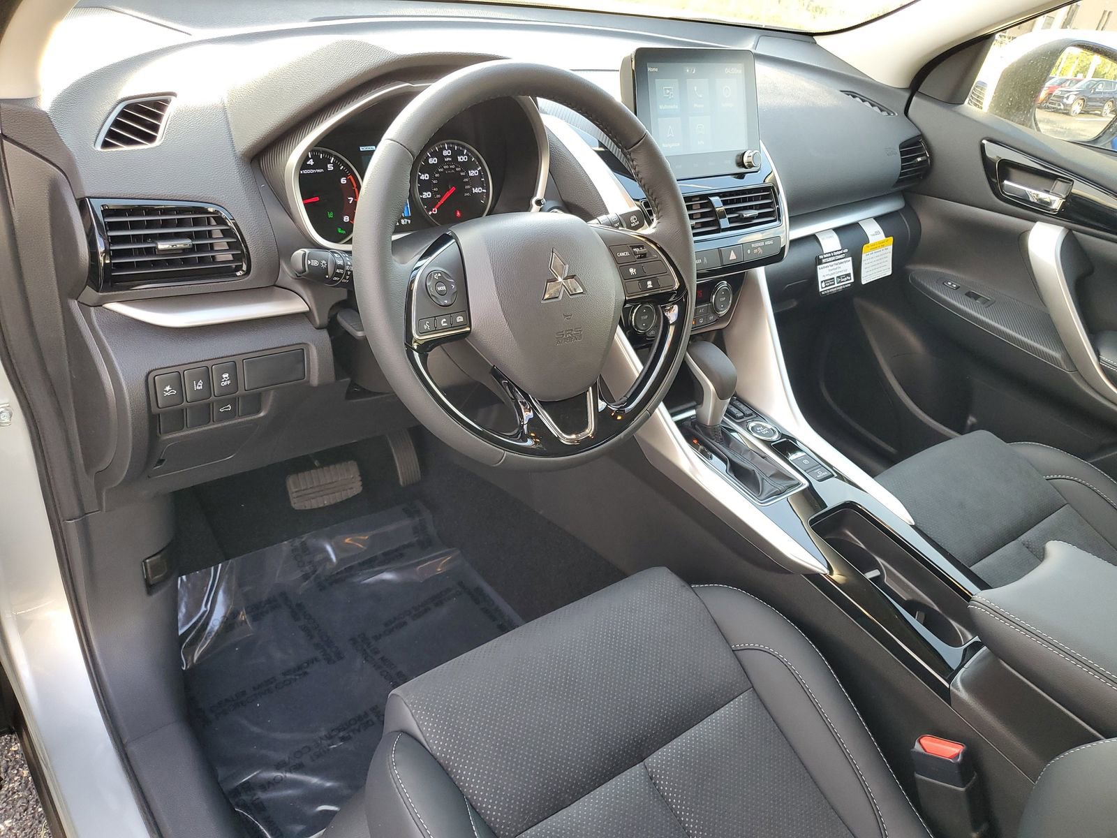 New 2025 Mitsubishi Eclipse Cross SE image 6