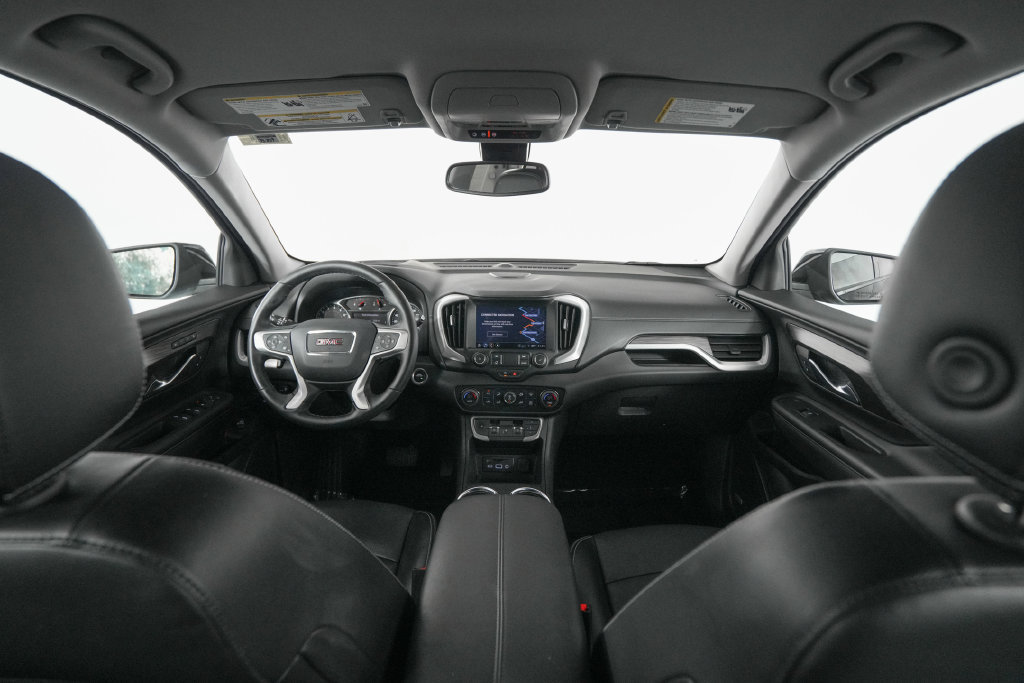 Used 2023 GMC Terrain SLT w/ Infotainment Package II FWD image 15