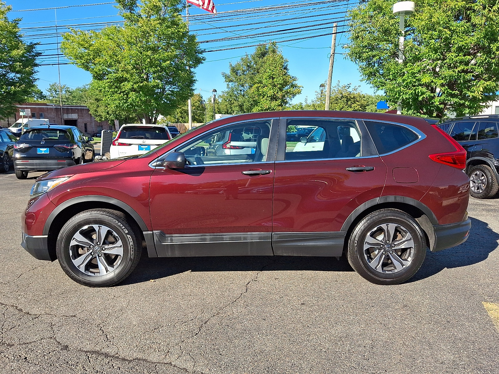 Used 2019 Honda CR-V LX image 7