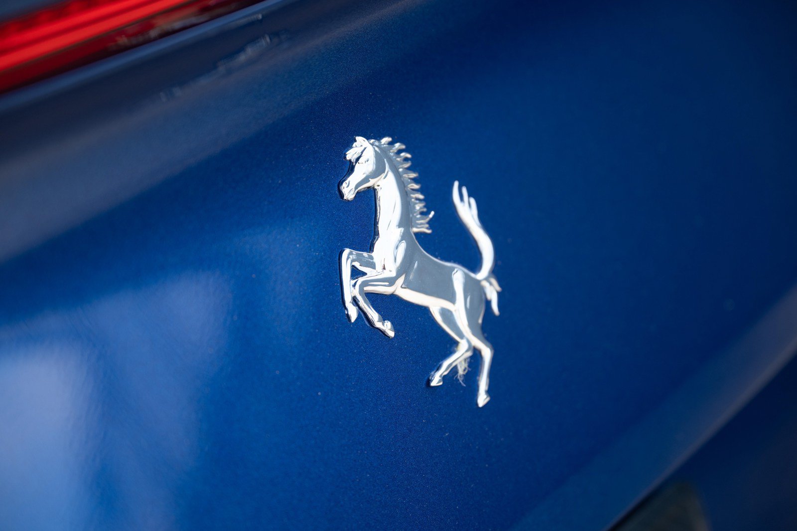 Used 2021 Ferrari 812 GTS RWD image 25
