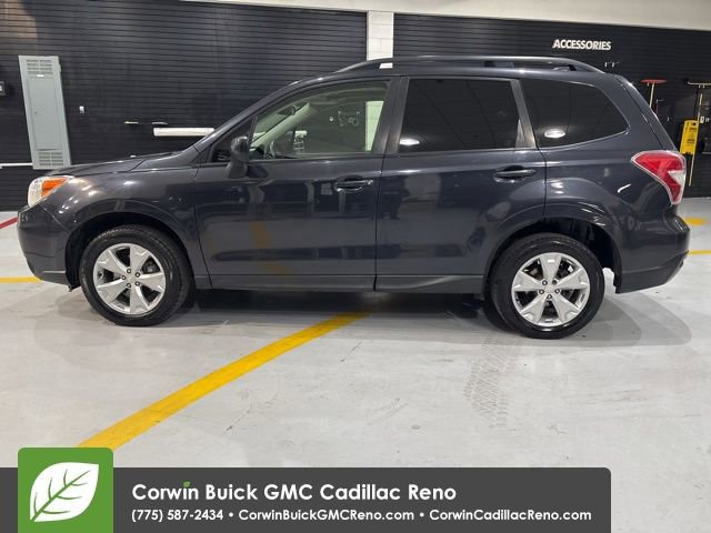 Used 2016 Subaru Forester 2.5i Premium image 3