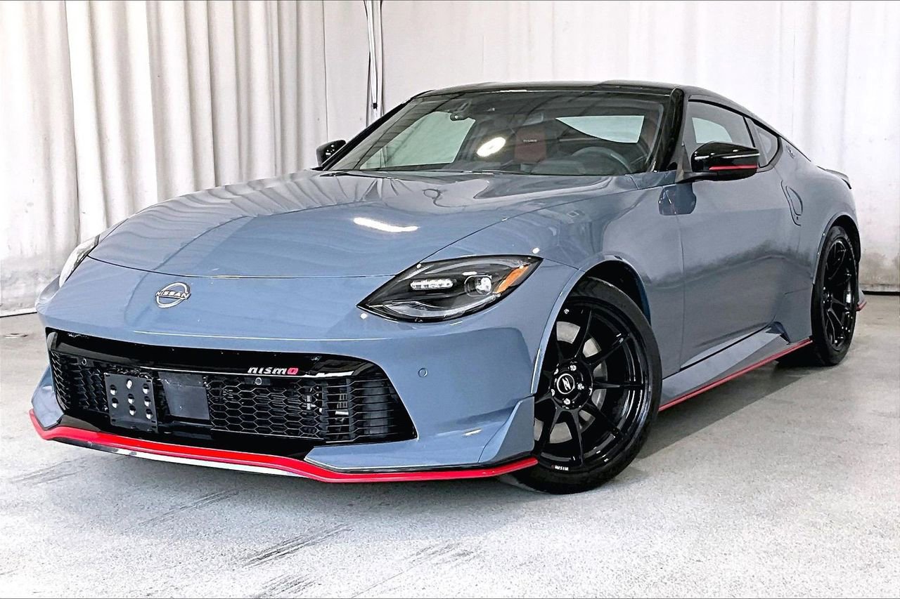 Used 2024 Nissan Z NISMO w/ Floor Mat Package image 12
