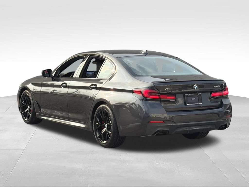 Used 2023 BMW 540i xDrive w/ M Sport Package AWD/4WD image 6