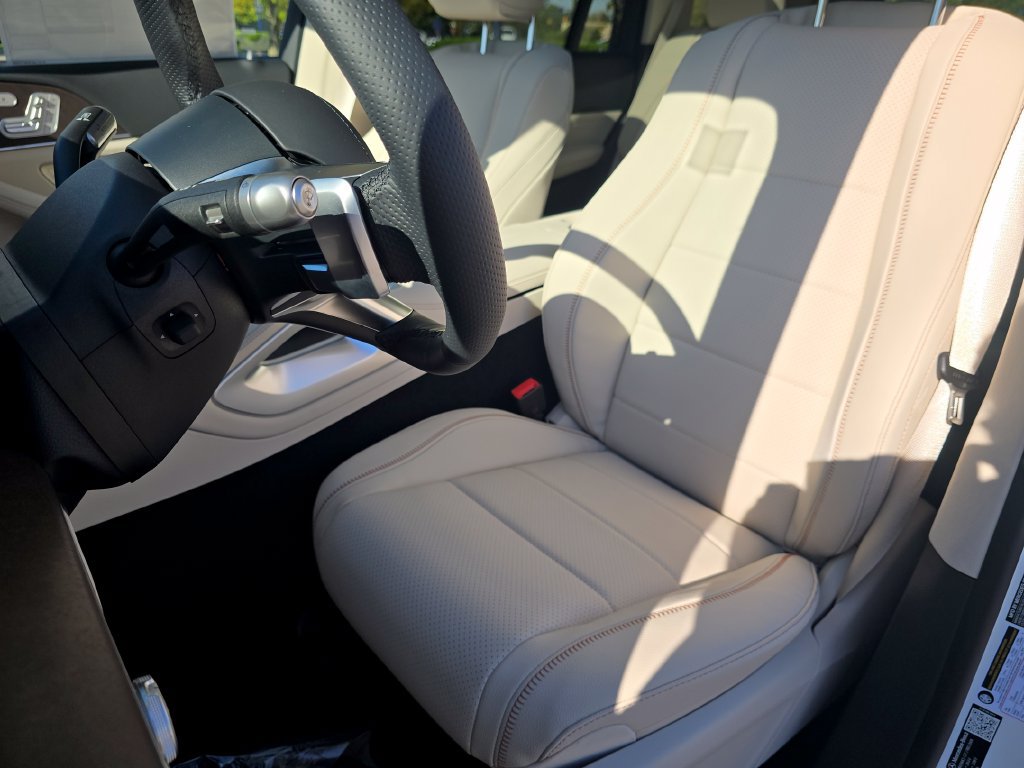 New 2027 Mercedes-Benz GLS 450 4MATIC image 26