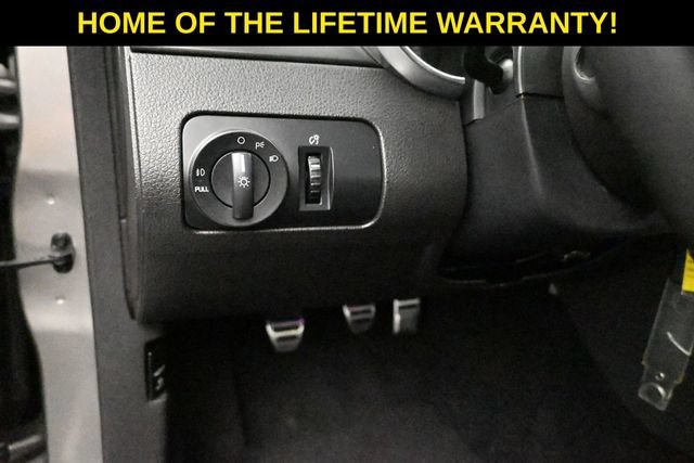 Used 2009 Ford Mustang Shelby GT500 RWD image 16