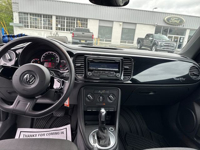 Used 2014 Volkswagen Beetle 1.8T FWD image 12