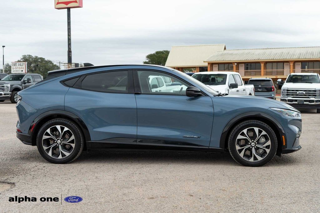 Used 2023 Ford Mustang Mach-E Premium image 3