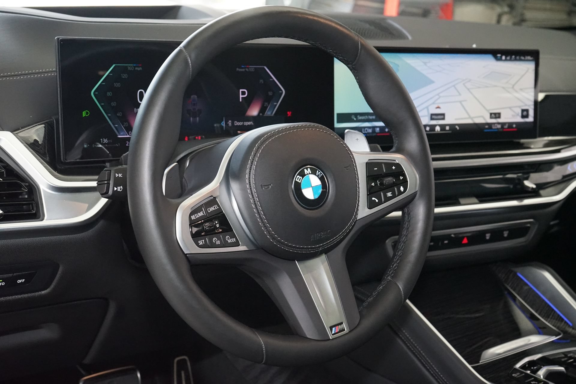 Used 2026 BMW X6 xDrive40i AWD/4WD image 11