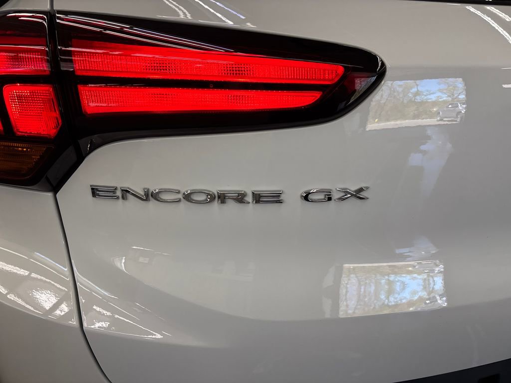 Used 2023 Buick Encore GX Select FWD image 15