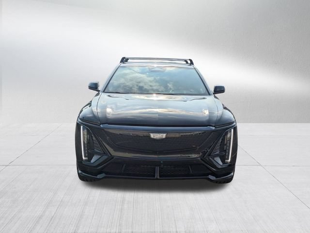 New 2026 Cadillac Lyriq V AWD/4WD image 2
