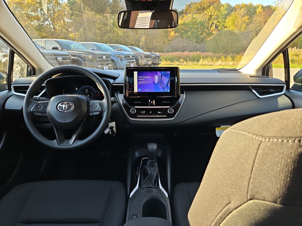 New 2027 Toyota Corolla LE FWD image 4