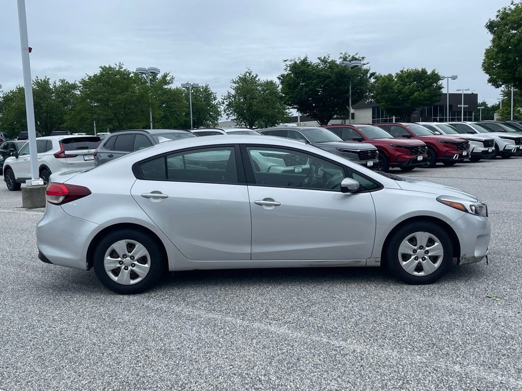 Used 2018 Kia Forte LX w/ LX Rear Camera Package FWD image 4