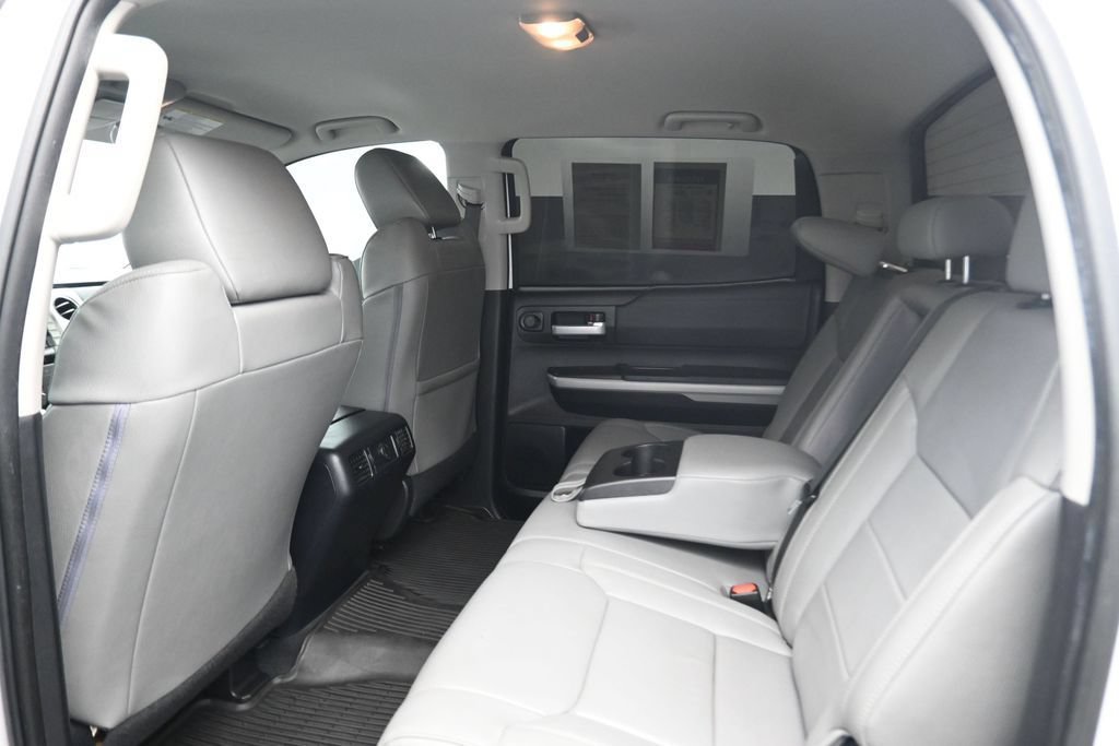 Used 2020 Toyota Tundra SR5 w/ SR5 Leather Package RWD image 17