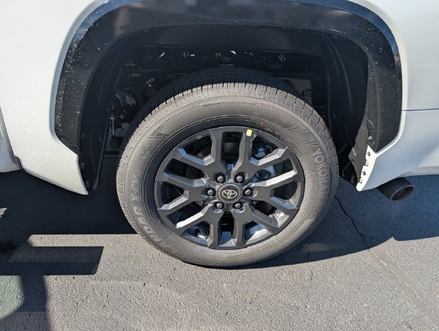 New 2026 Toyota Tundra Platinum AWD/4WD image 24