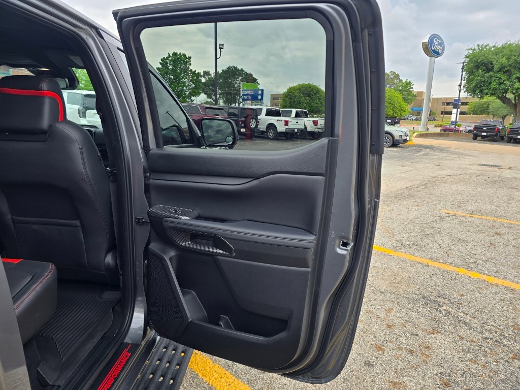Used 2025 Ford Ranger Raptor image 18